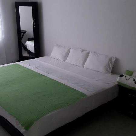 Hostal Deluxe Santander Manizales Exterior photo