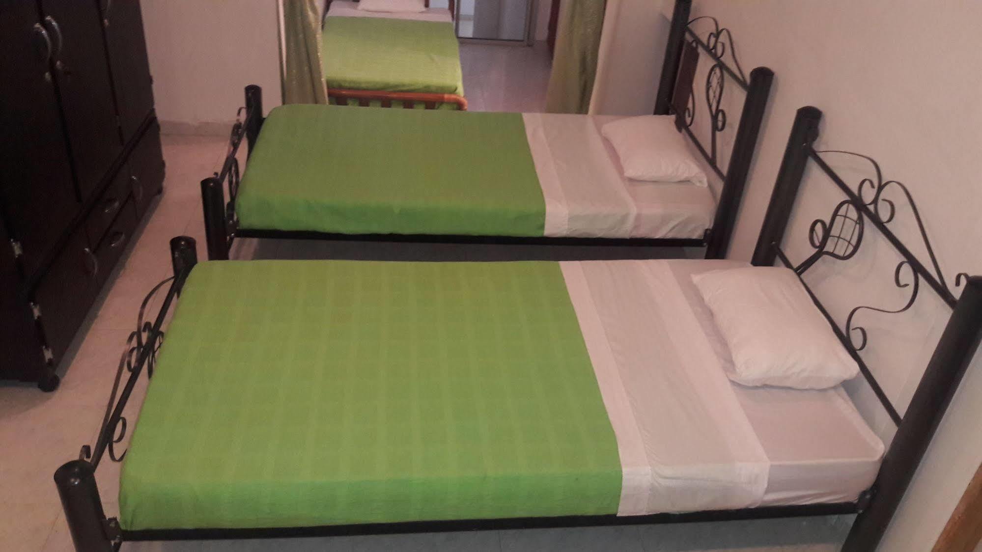 Hostal Deluxe Santander Manizales Exterior photo